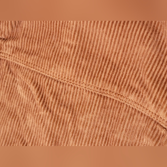 Infant's 6 Month Corduroy Jacket with Sherpa Collar NICE Zero Flaws - Picture 10 of 10